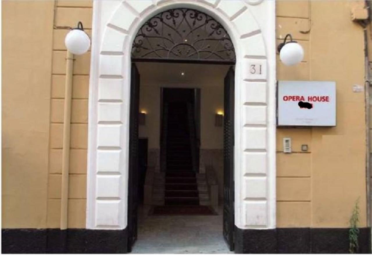 Opera House Guest, Roma Centro Storico Ξενοδοχείο Εξωτερικό φωτογραφία